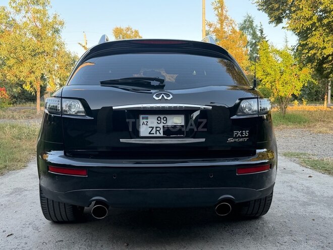Infiniti FX35-10