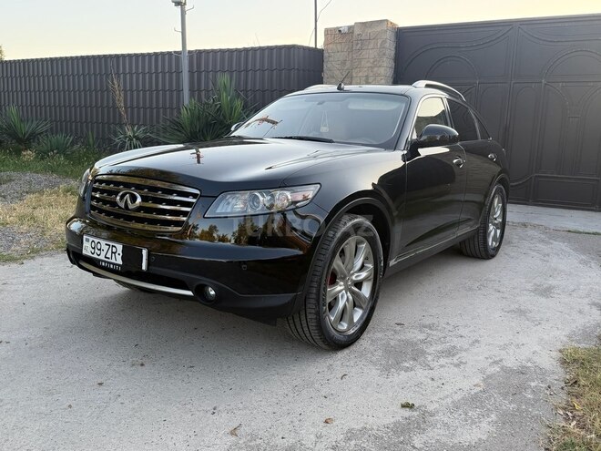 Infiniti FX35-3