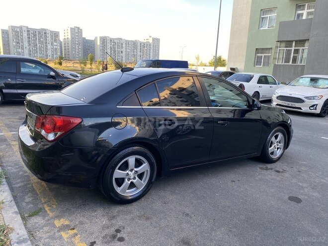 Chevrolet Cruze-5