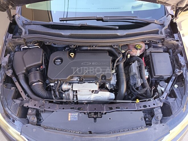 Chevrolet Cruze-2