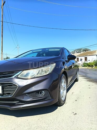 Chevrolet Cruze-11