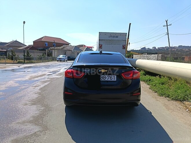 Chevrolet Cruze-14