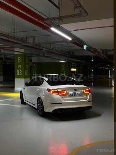 Kia Optima-3