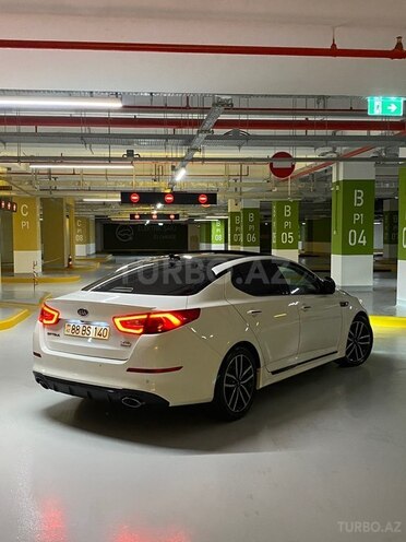 Kia Optima-5