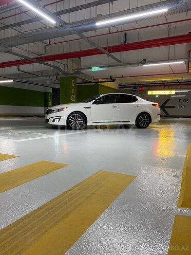 Kia Optima-4