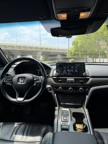 Honda Accord-11