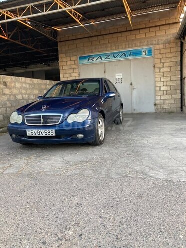 Mercedes C 180-5