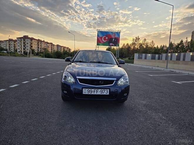 LADA (VAZ) Priora-1