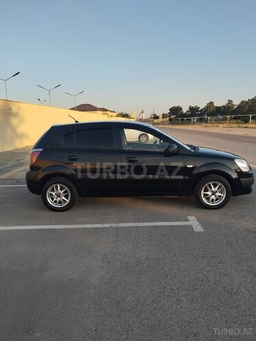 Kia Rio-8