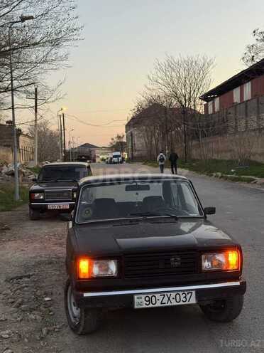 LADA (VAZ) 2107-1