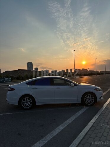 Ford Fusion (North America)-18