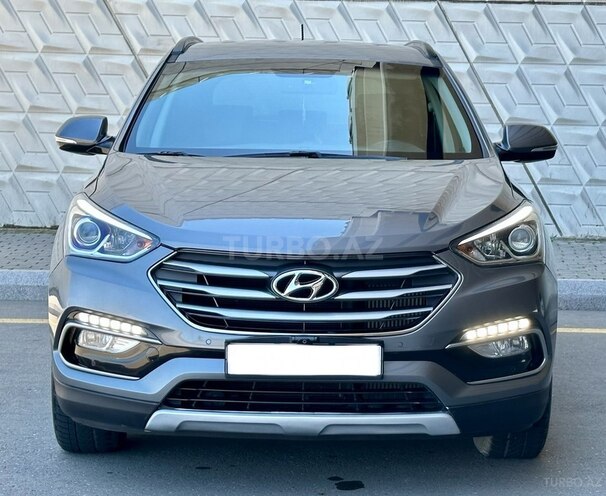 Hyundai Santa Fe-5