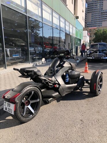 Can-Am Ryker-5