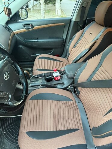 Hyundai Sonata-2