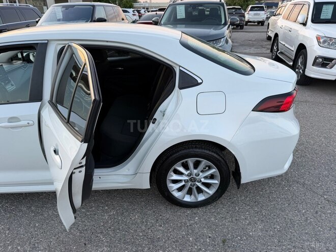 Toyota Corolla-16