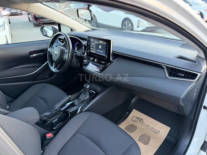 Toyota Corolla-13