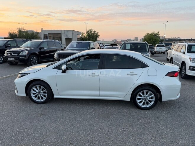 Toyota Corolla-5