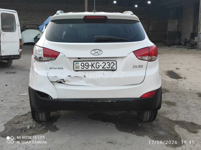 Hyundai ix35-7