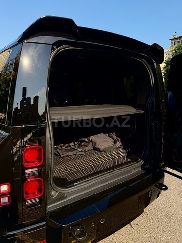 Land Rover Defender-20