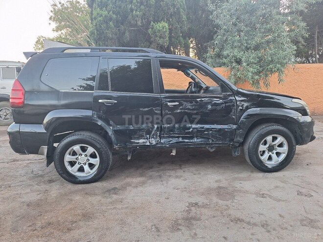 Toyota Land Cruiser Prado-3