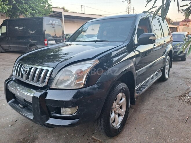 Toyota Land Cruiser Prado-4