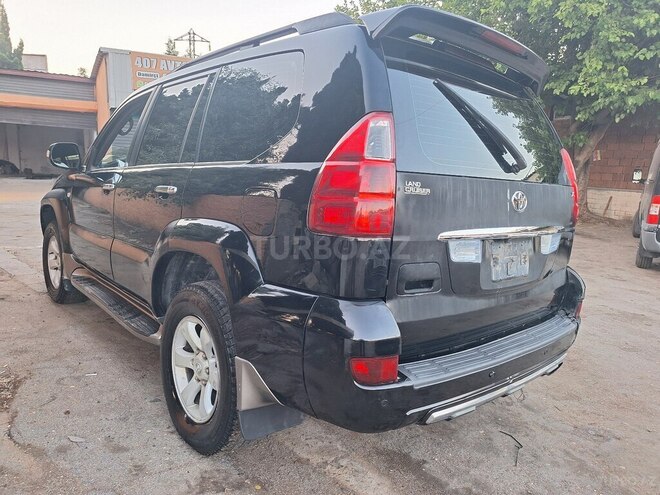 Toyota Land Cruiser Prado-5
