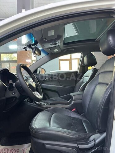 Kia Sportage-10