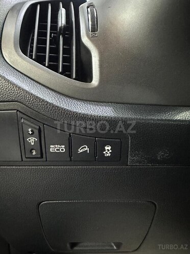 Kia Sportage-12