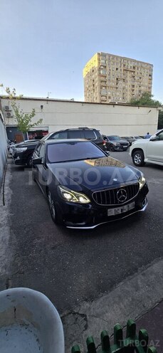 Mercedes E 250-4