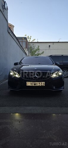 Mercedes E 250-1