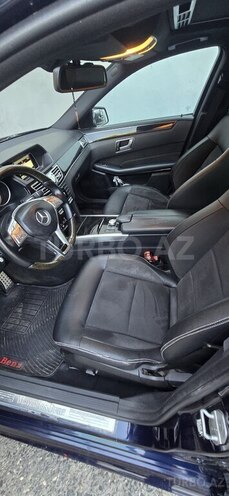 Mercedes E 250-10