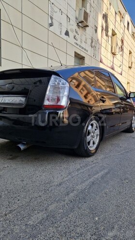 Toyota Prius-2