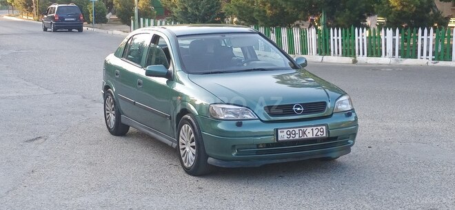Opel Astra-2