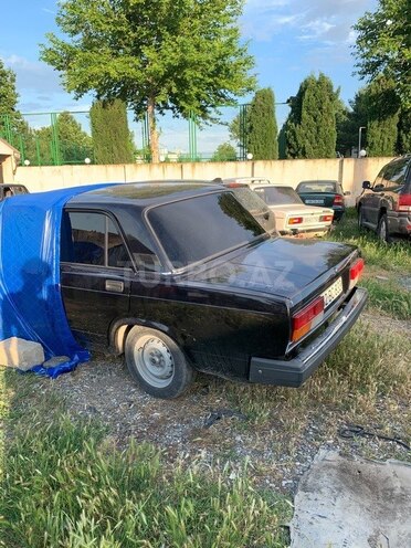 LADA (VAZ) 2107-4
