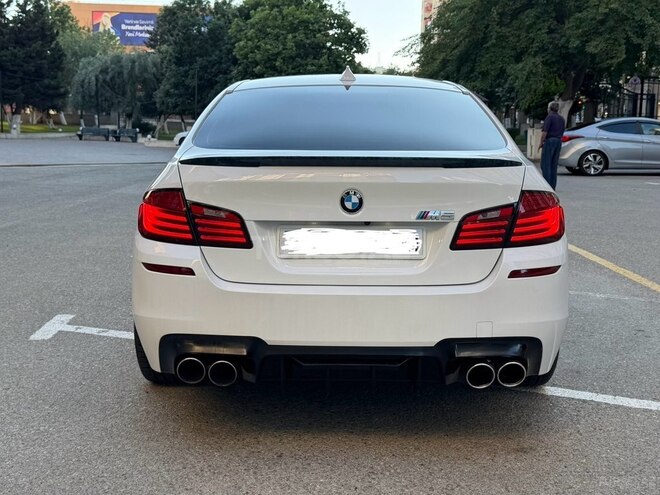 BMW 528-4