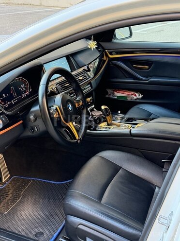 BMW 528-10