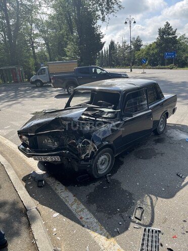 LADA (VAZ) 2107-5