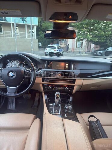 BMW 528-13