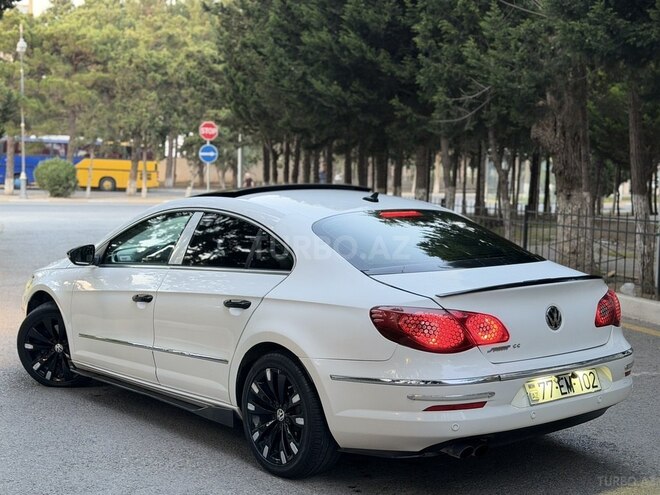 Volkswagen Passat CC-8