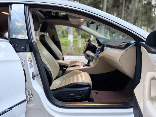 Volkswagen Passat CC-18