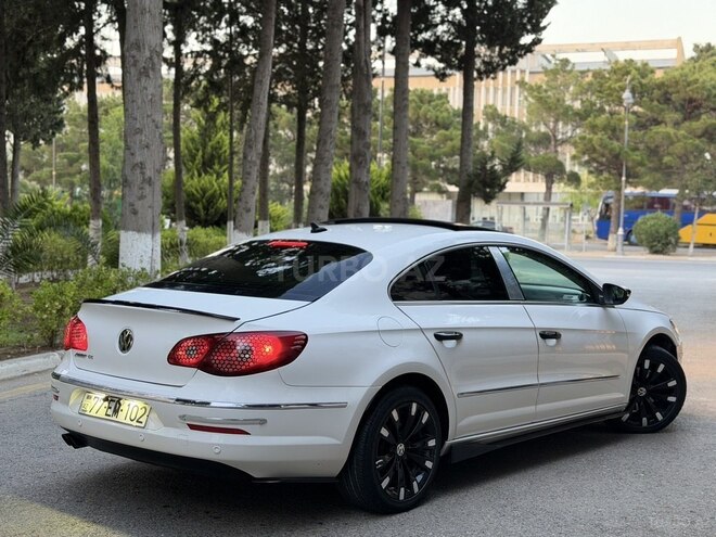Volkswagen Passat CC-12