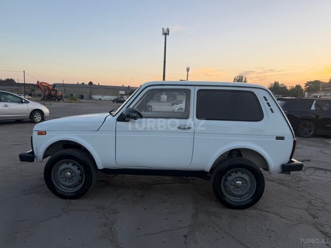 LADA (VAZ) Niva-4