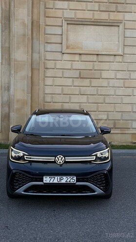 Volkswagen ID.6 Crozz-1