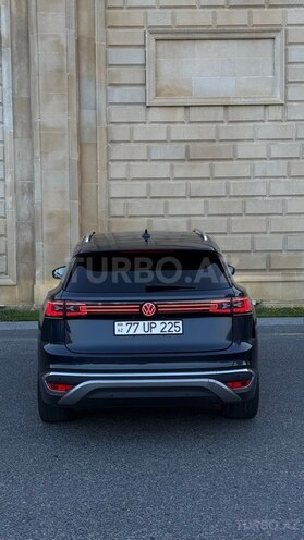 Volkswagen ID.6 Crozz-4