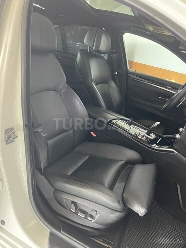 BMW 528-11