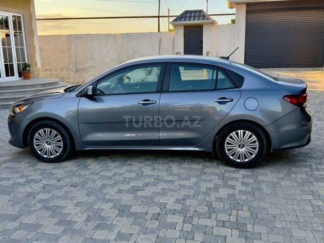 Kia Rio-6