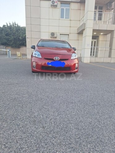 Toyota Prius-1