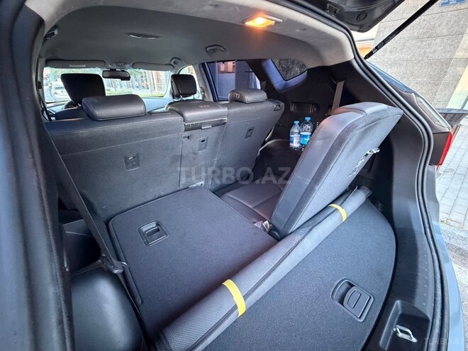 Hyundai Santa Fe-11