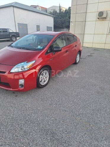 Toyota Prius-3
