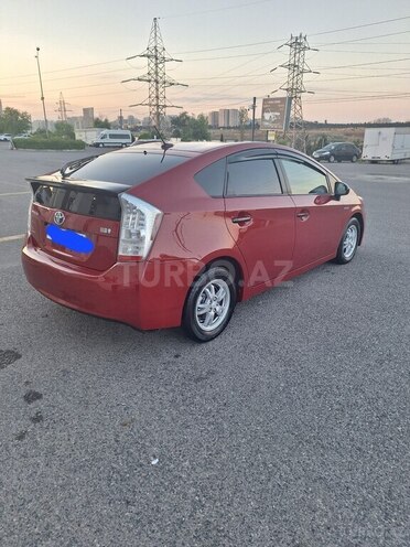 Toyota Prius-6